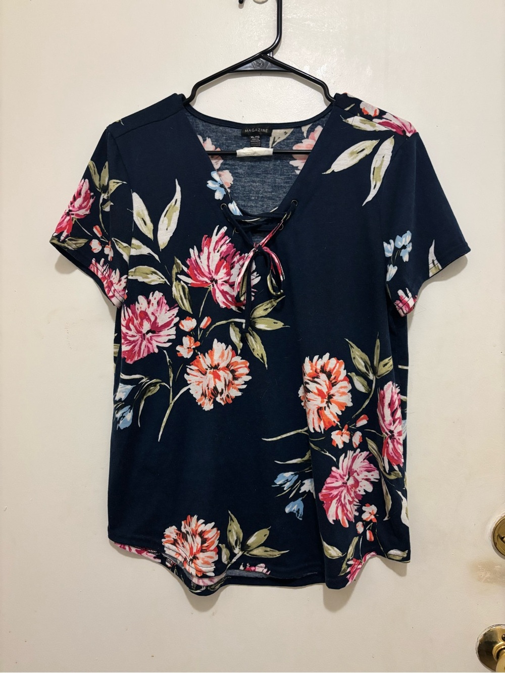Magazine Navy Floral Lace-Up Top Size XL